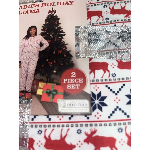 NWT ~ MERRY MOMENTS 2-Piece Pajama Set Women XL  16/18 Moose Snowflake Family - Picture 4 of 10